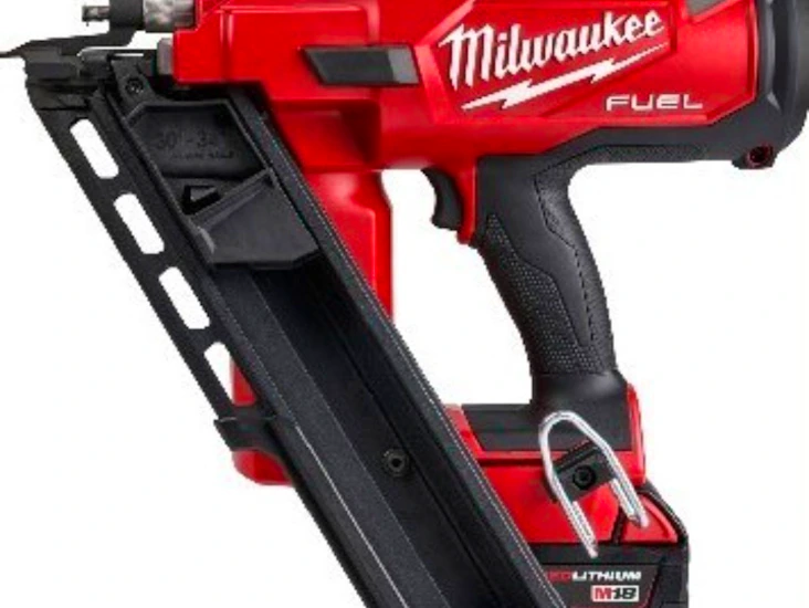 Milwaukee fuel 18v spikerpistol ffn-oc