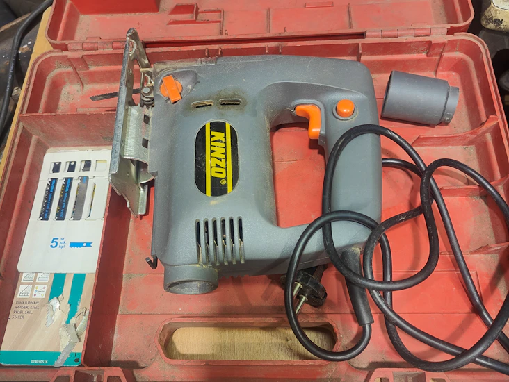 Kinzo pistosaha ja teriä