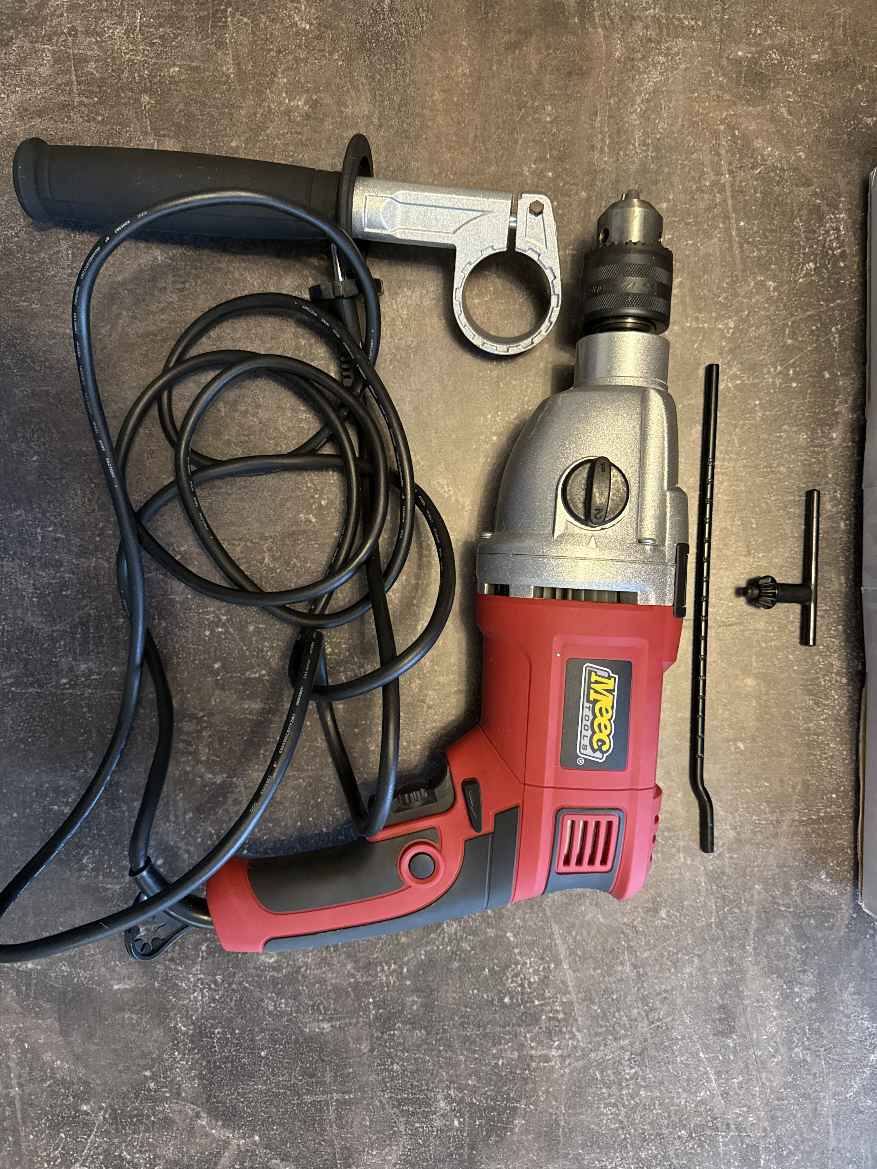 Slagborrmaskin med sladd