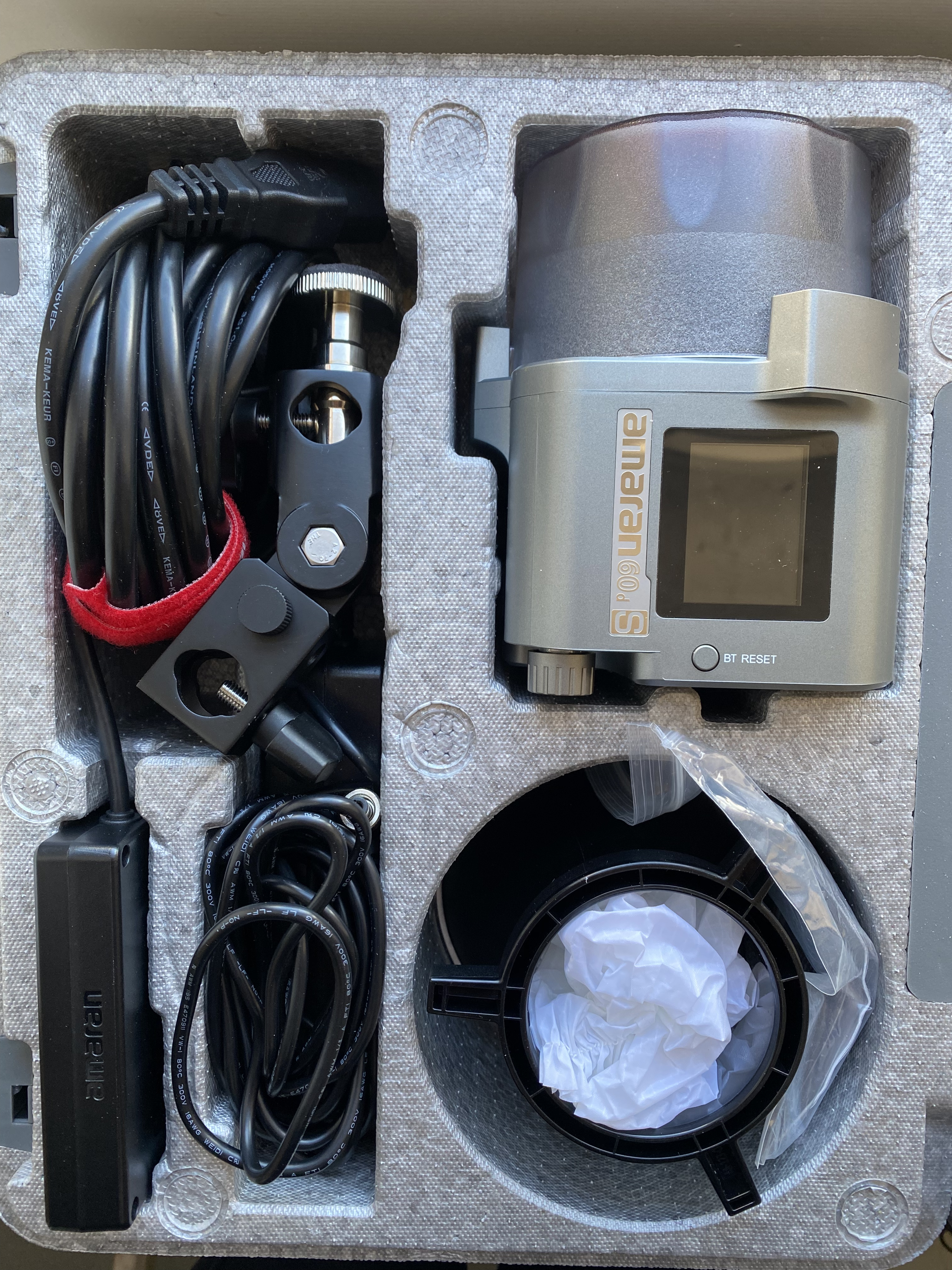 Amaran cob 60d led lighting kit
