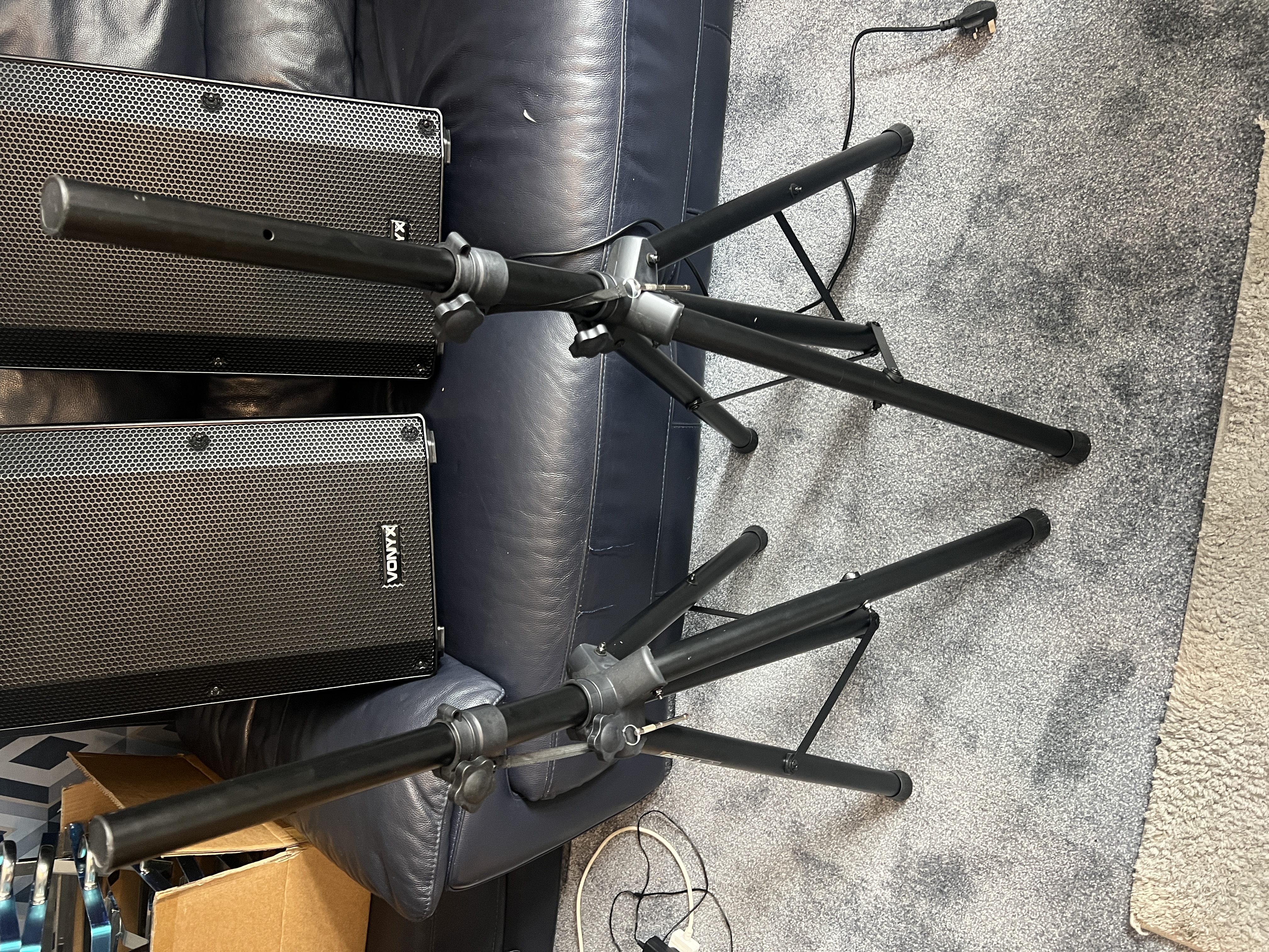 Gorilla gss-100 heavy duty pa speaker tripod stands (pair) inc