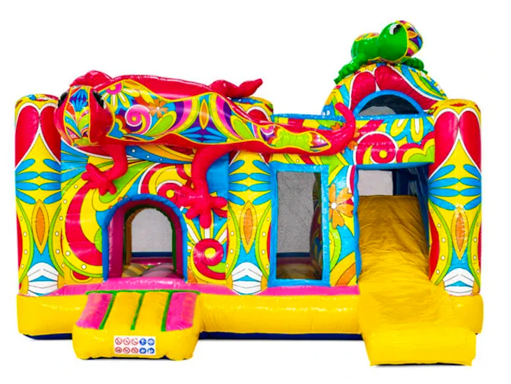 Stor hoppborg med multiplay & rutschkana!