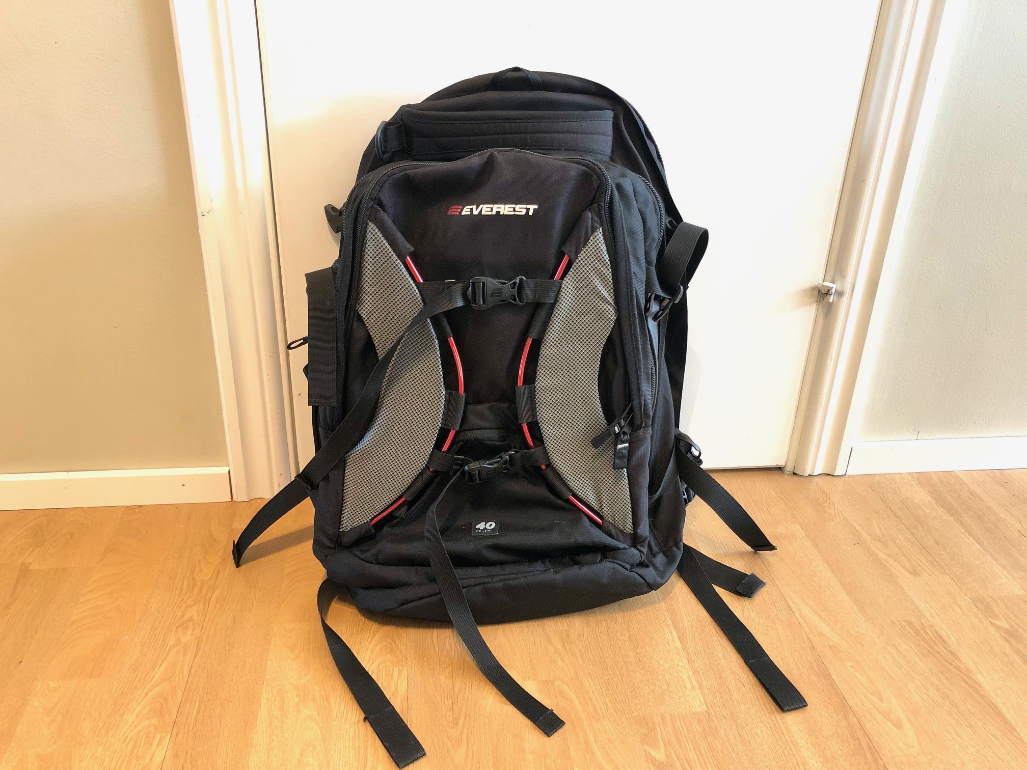 Everest 40l backpack sales