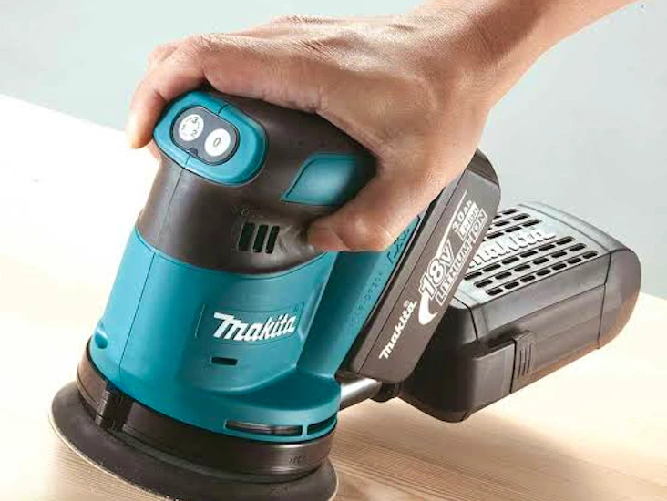 Makita eksentersliper