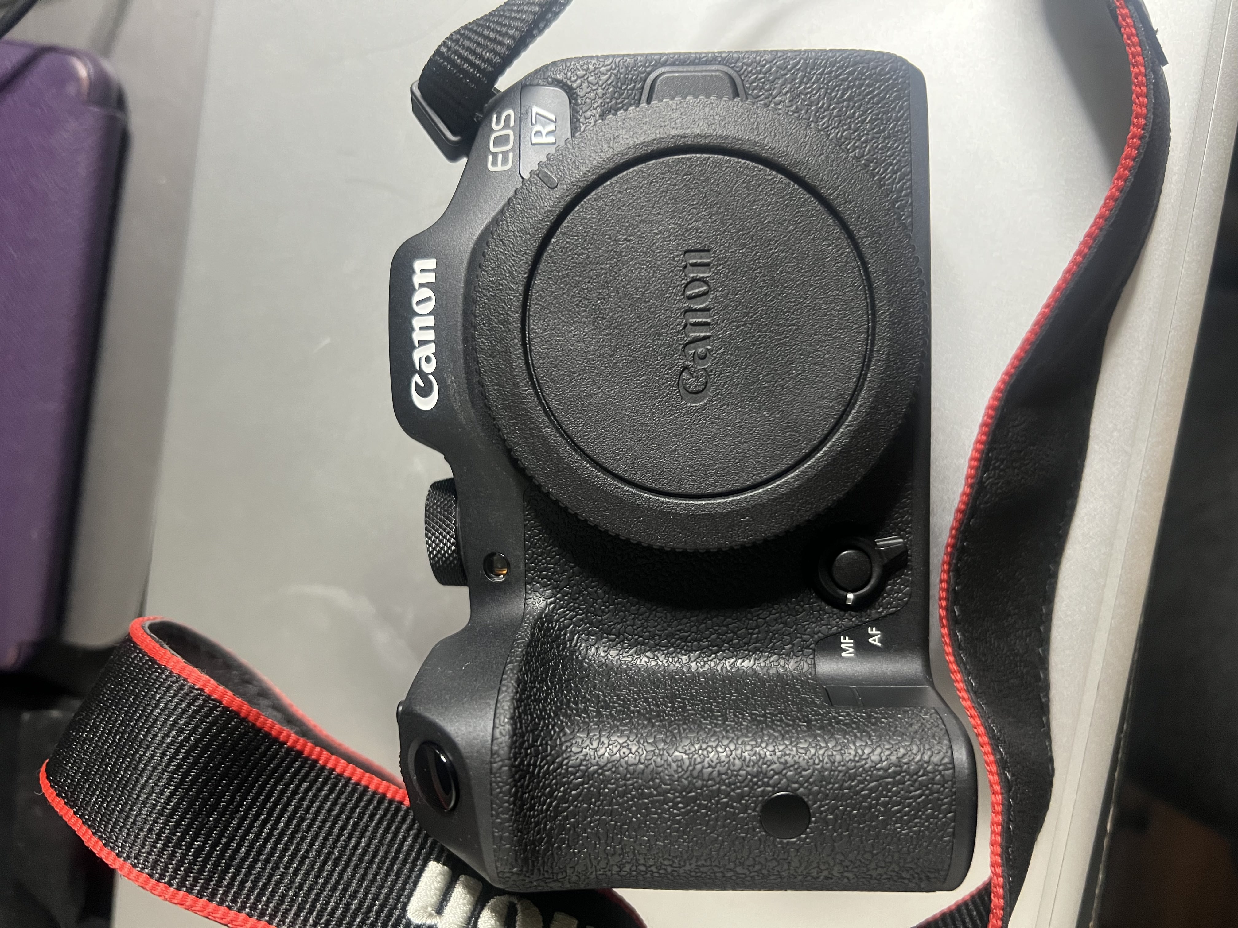 Canon eos r7 32.5mp mirrorless camera (body only)