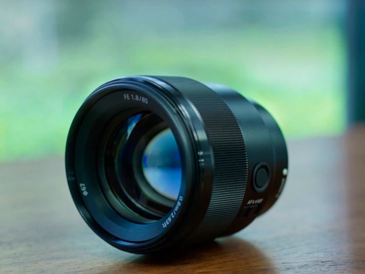 Sony 85mm f1.8