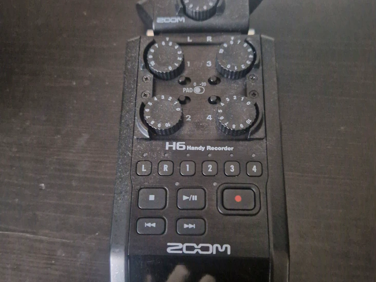 Zoom h6