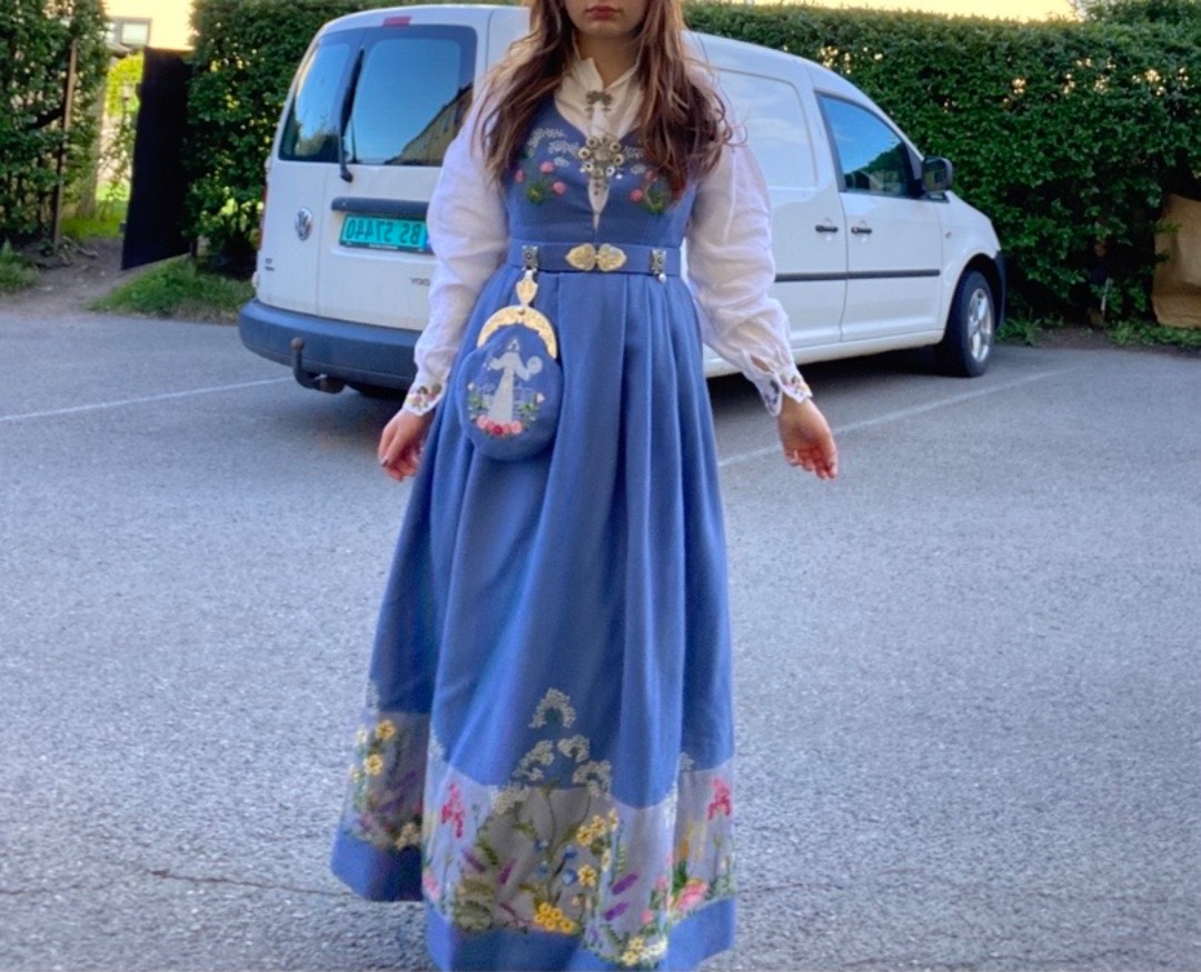 Oslobunad lyseblå str s/liten m