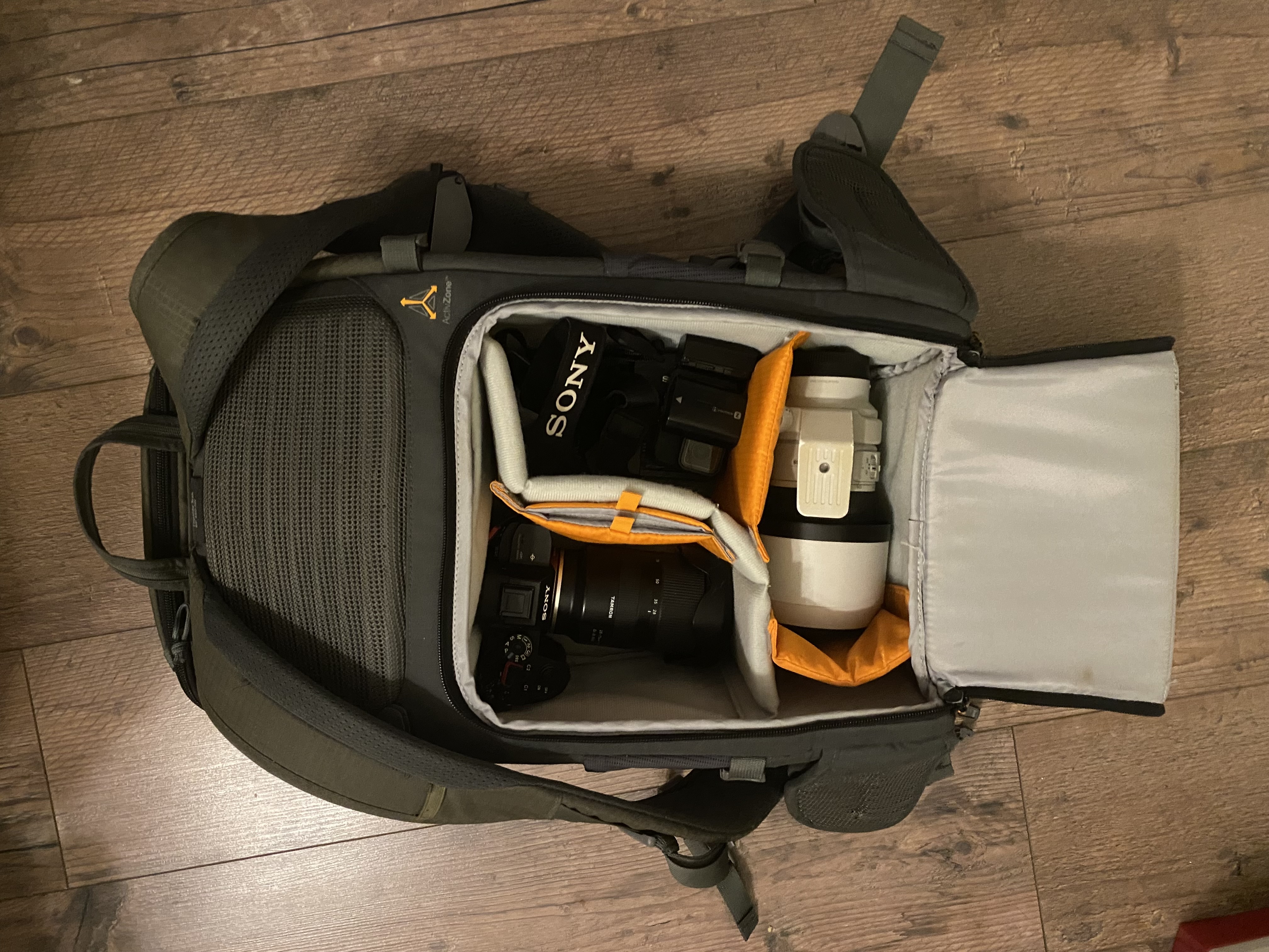 Lowpro flipside trek bp 450 aw
