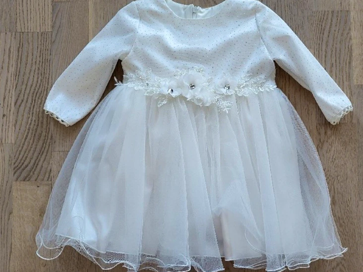 Brudepike/dåpskjole