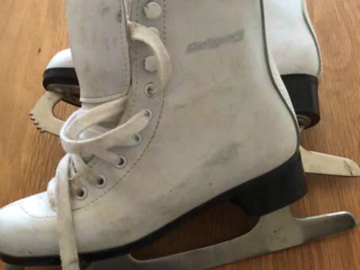 Barnskridsko storlek 32