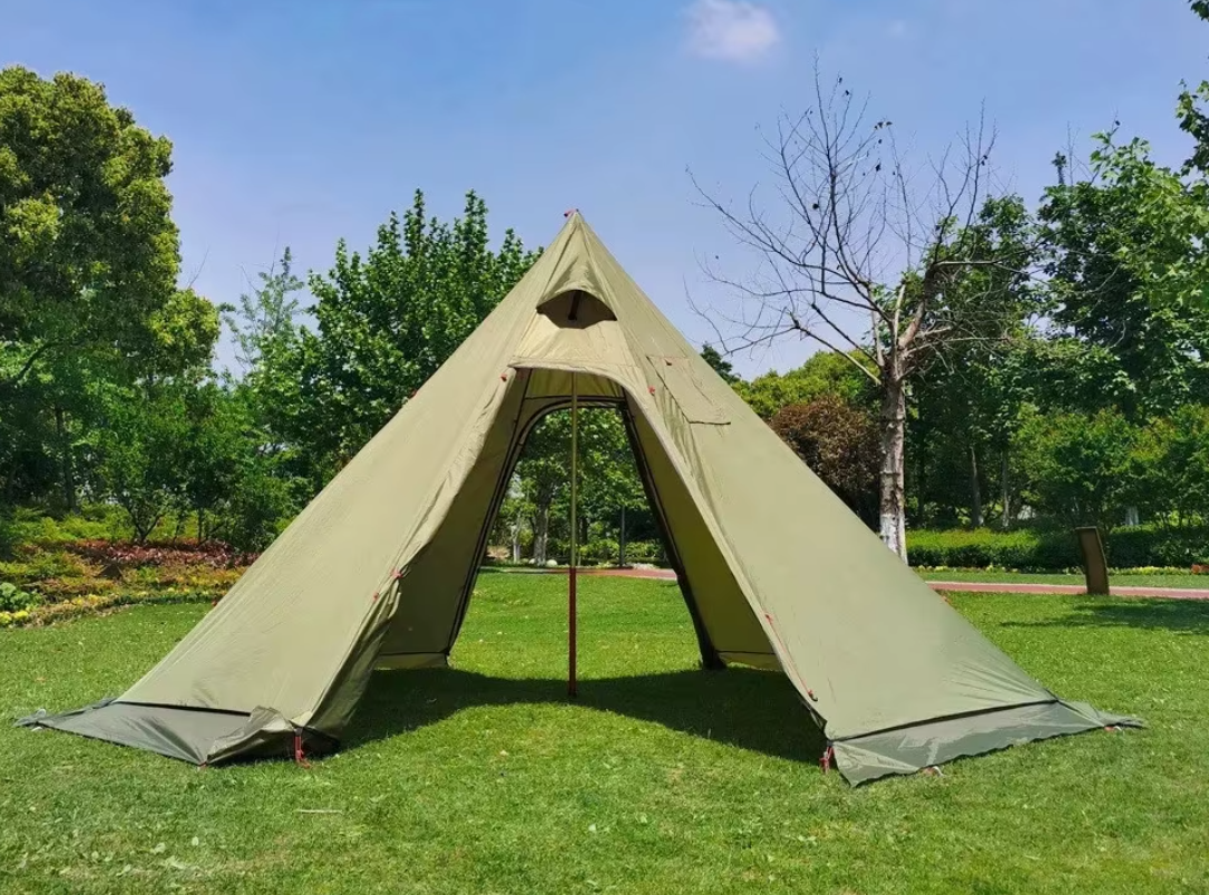 Pyramidelavvo med snøskjørt – ultralett telt med pipeåpning for ovn