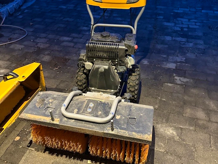 Feiemaskin stiga sws 800 ge 212cc