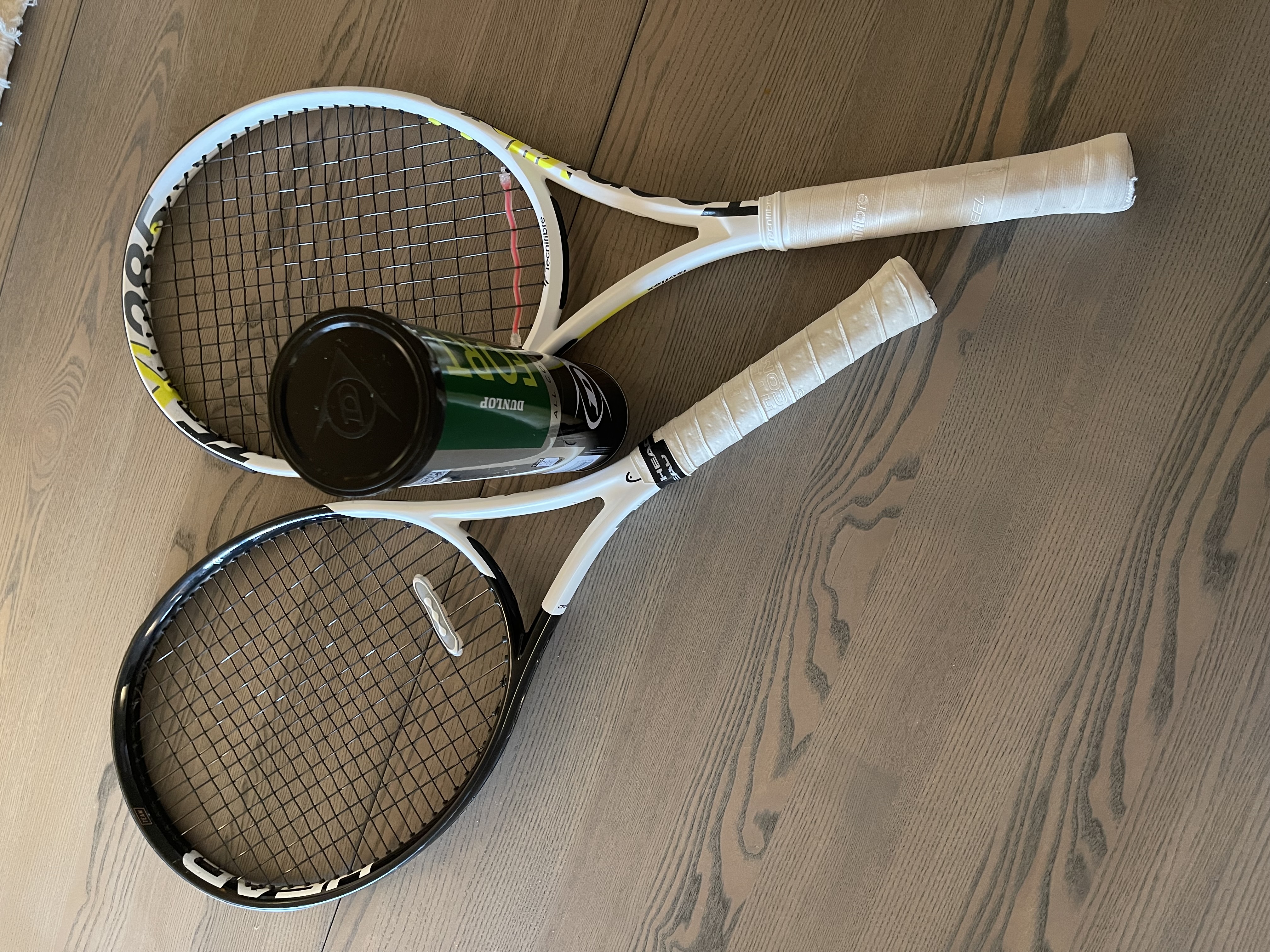 Tennisracketer til leie – med baller inkludert
