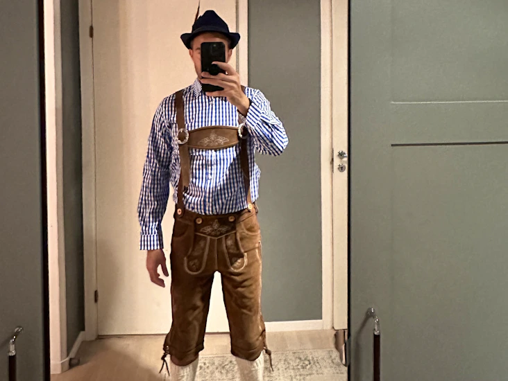 Lederhosen strl 48 oktoberfest med skjorta 🍻