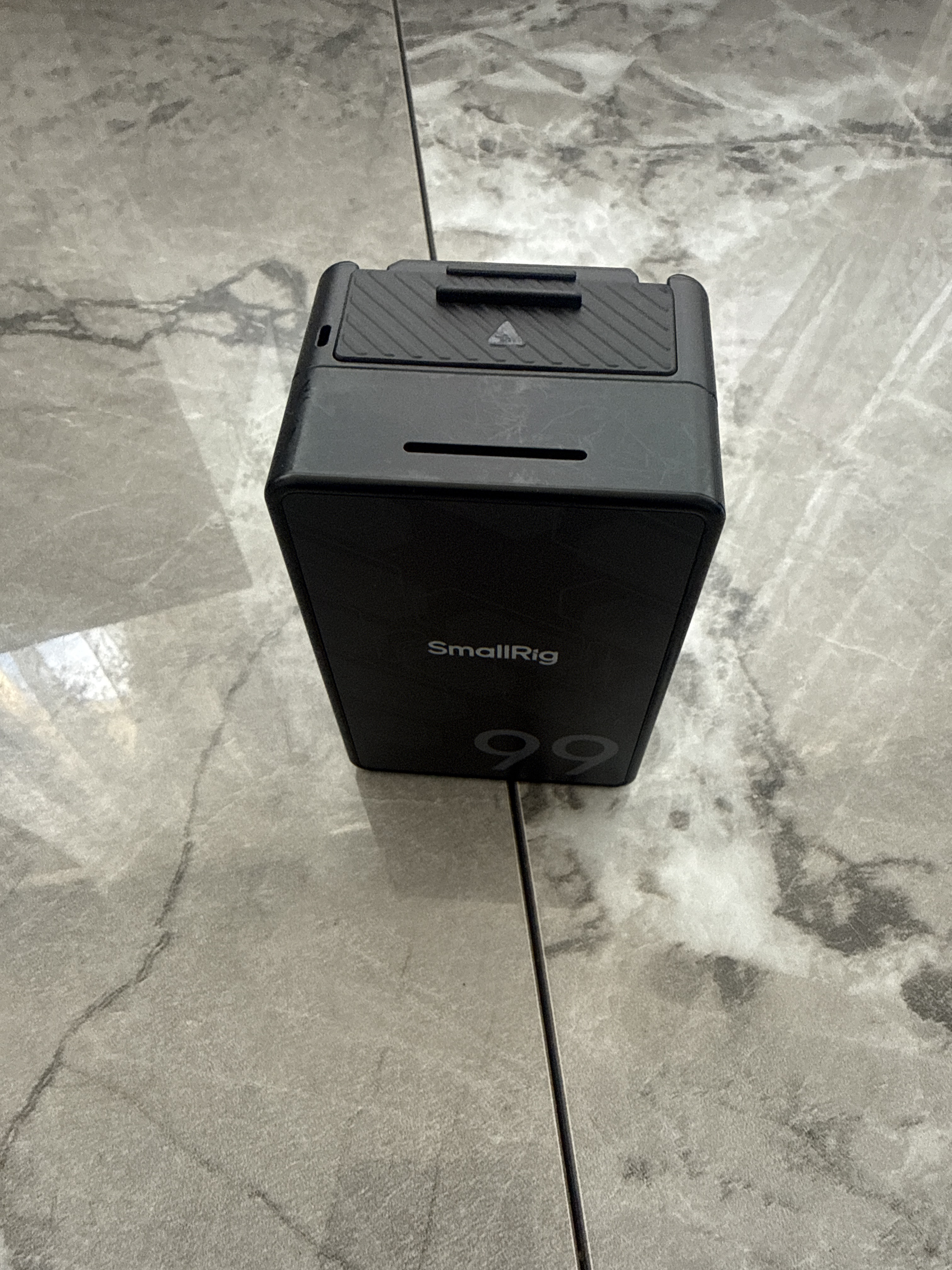 The smallrig vb99 mini v-mount battery – 99wh