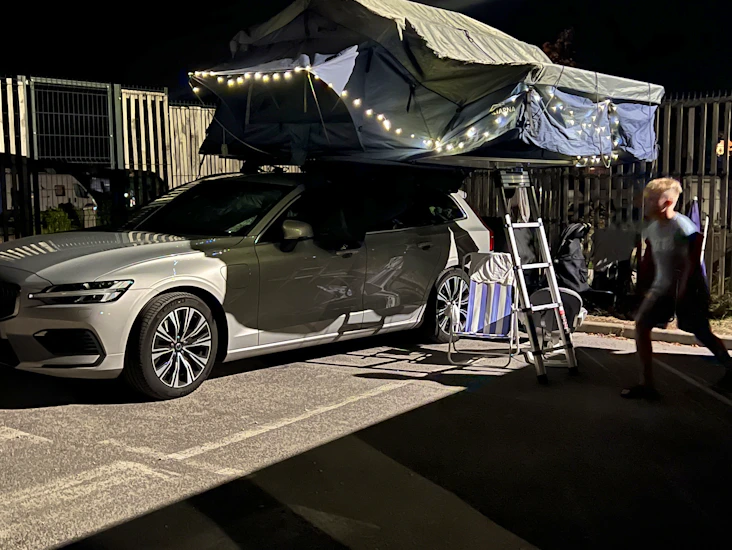 Stort taktält till bil (180cm madrass)