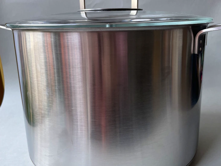 9l stainless steel pan with lid