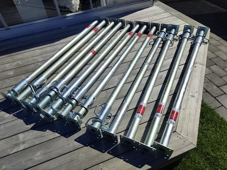 12 st takstötta / stämp 160-290cm max 1800 kg