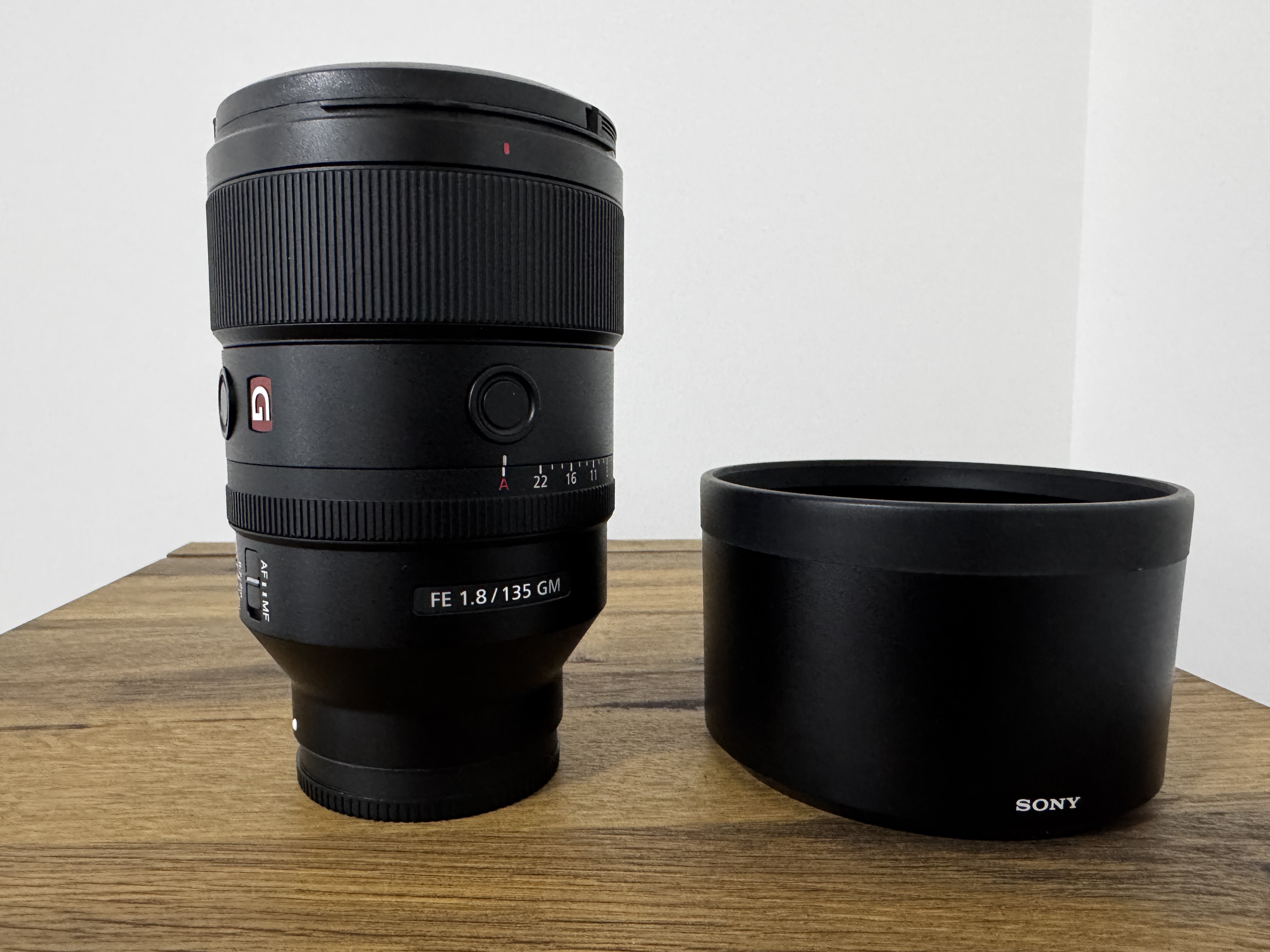 Sony 135mm 1.8 gm lens