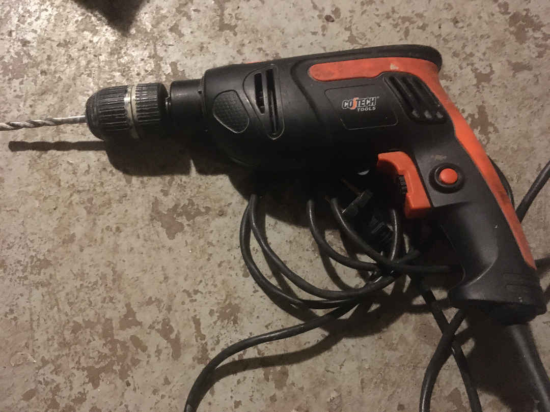 Kraftig borrmaskin cotech