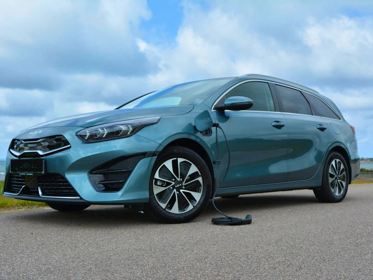 Kia ceed sportswagon plug-in hybrid (2022) – rymlig & bränslesnål familjekombi
