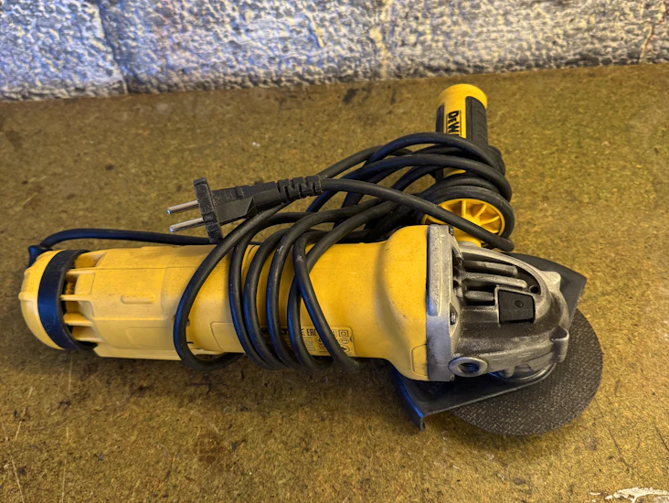Dewalt dwe4237 vinkelsliper