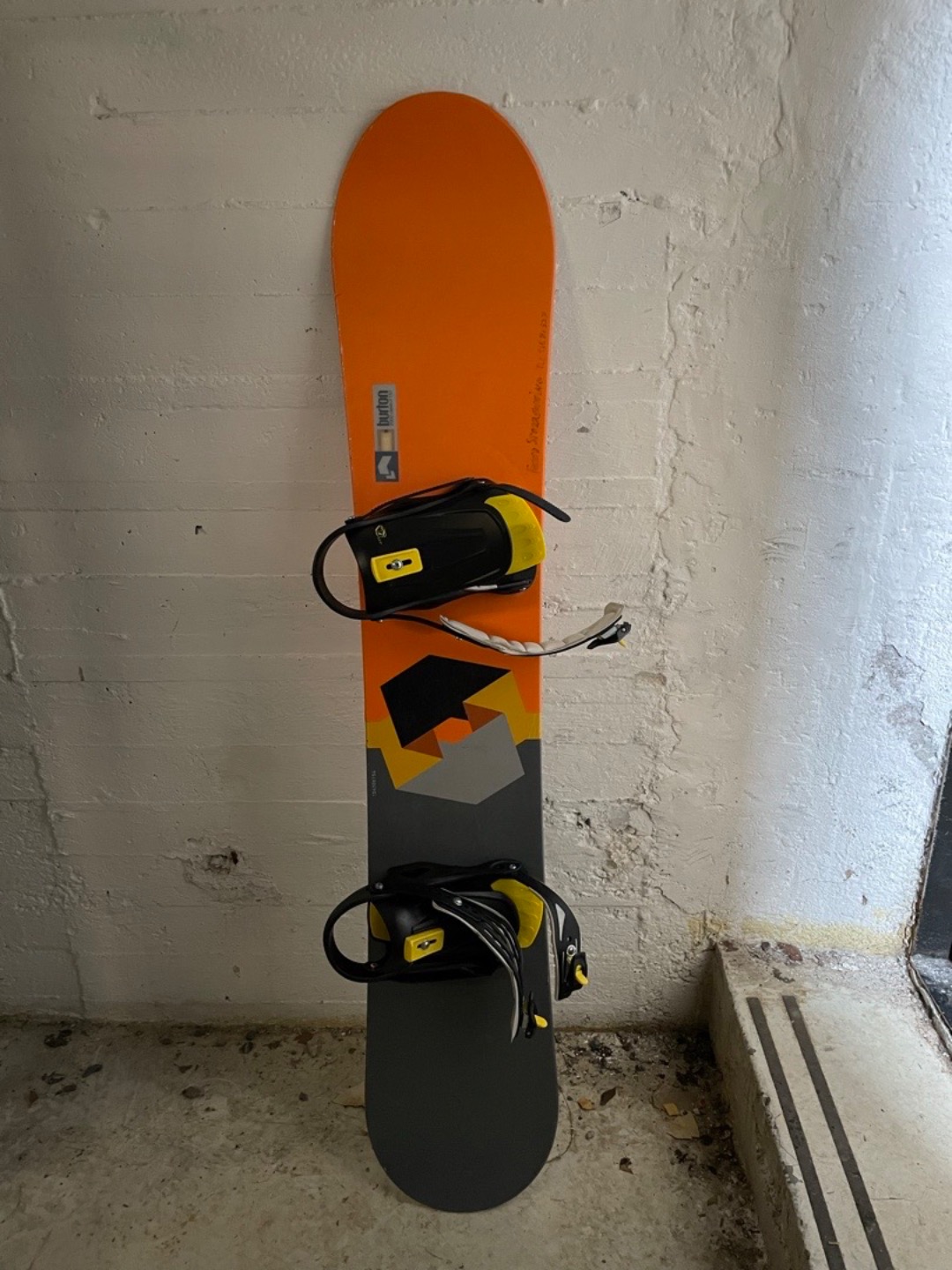 Snowboard-pakke: passer til 90kg/186 cm