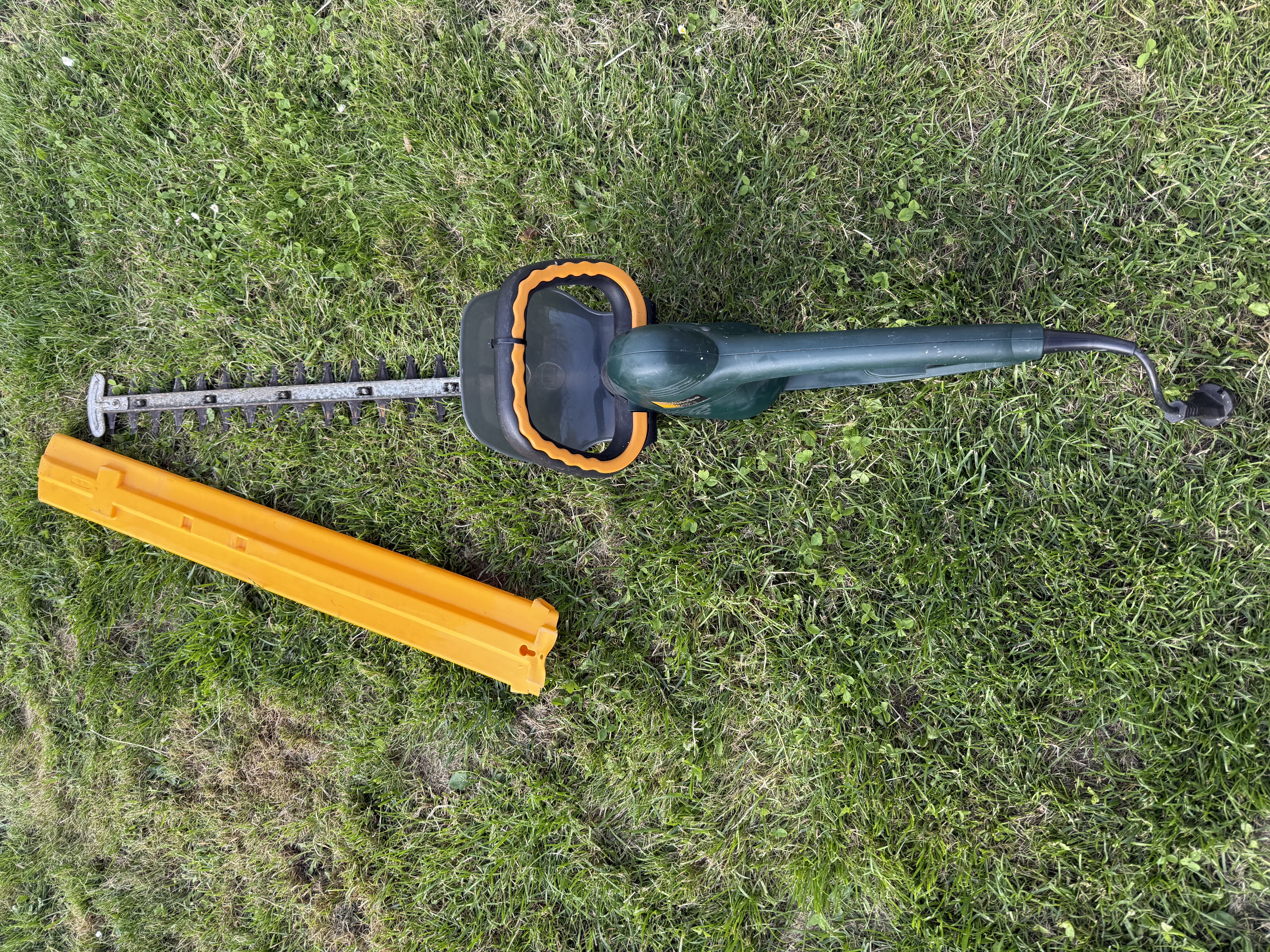 Elektrisk häcksax metabo