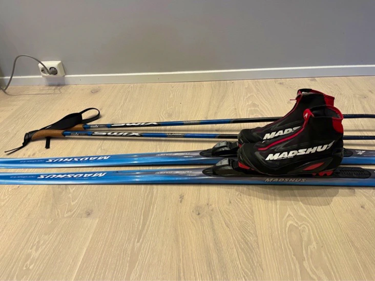 Langrenn skipakke 180cm, sko str 38