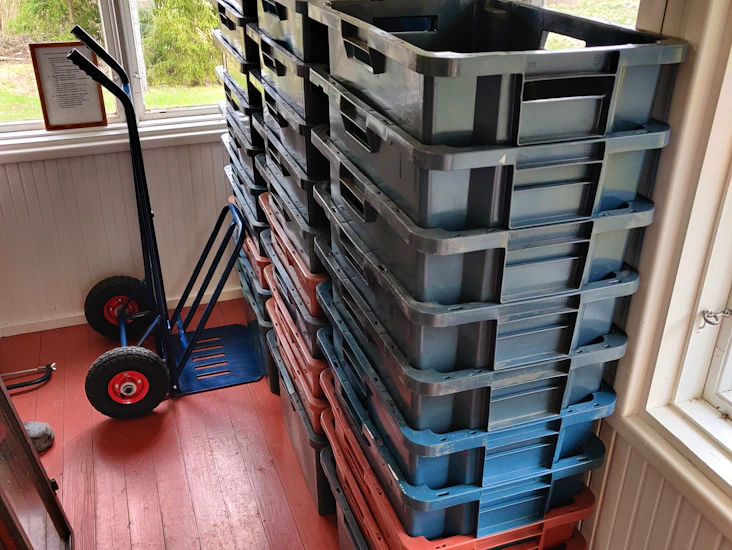 Muuttolaatikot 30 kpl + nokkakärryt