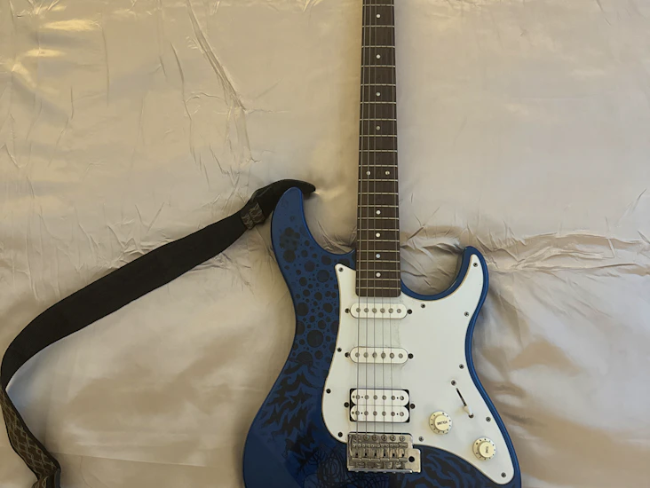 Electric guitar