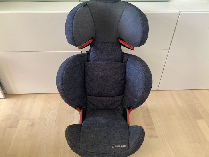 Maxi-cosi turvaistuin 15-36 kg lapselle