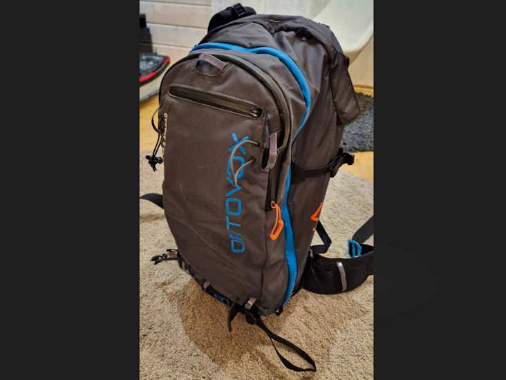 Ortovox ascent 28 s (ei sis. avabag settiä)