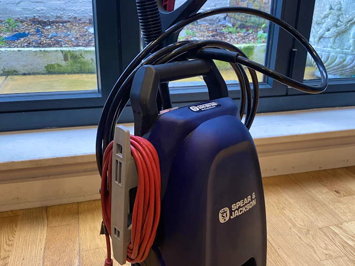 Cabled pressure washer (hose available if needed)