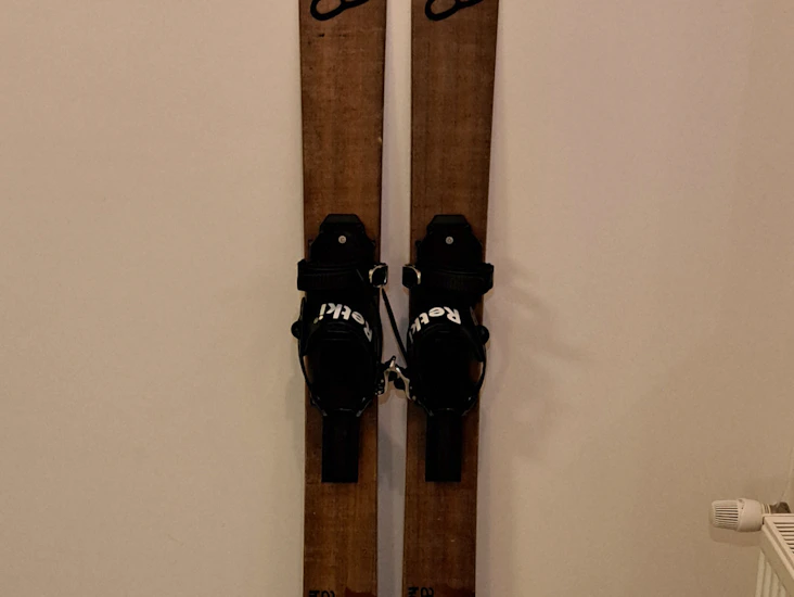 Liukulumikengät altai skis hok 145