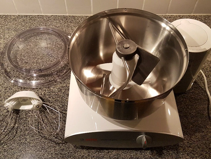 Assistent bosch, bakmaskin