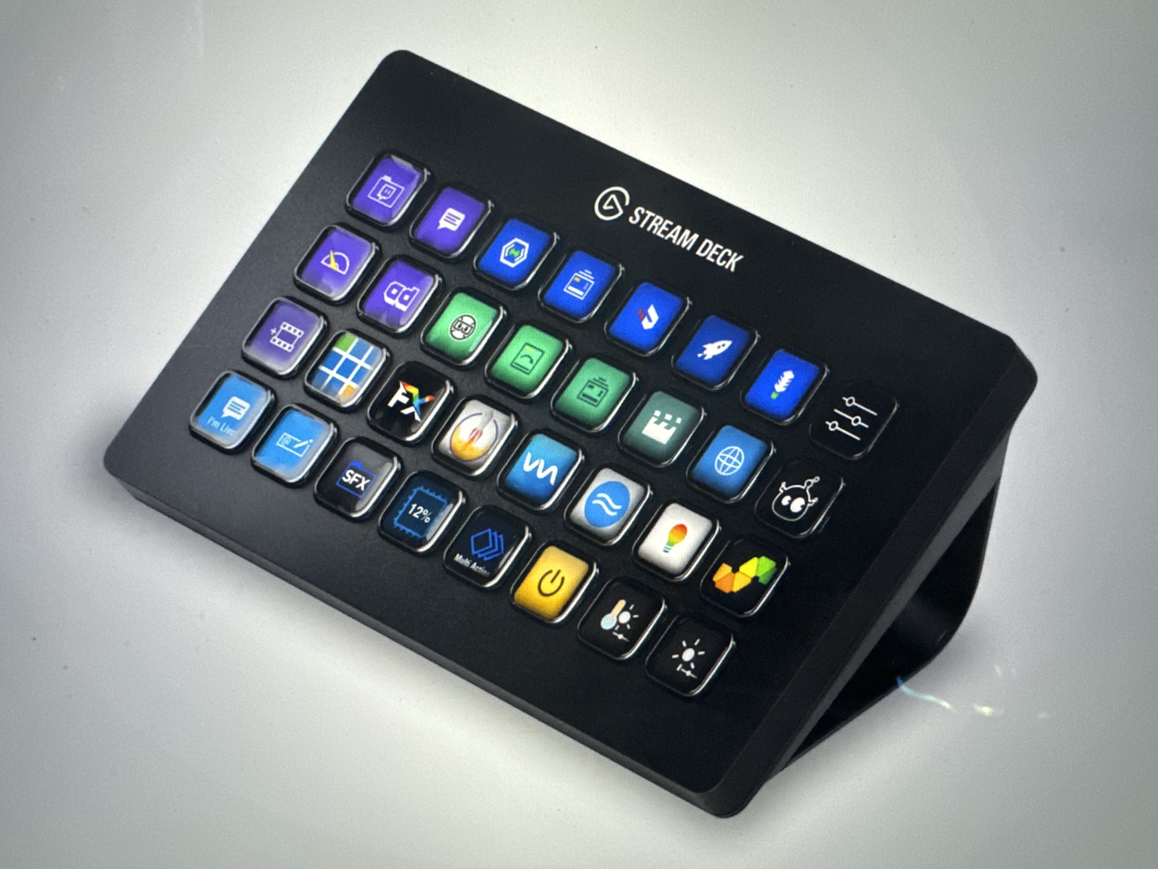 Elgato stream deck xl 32 button stream controller