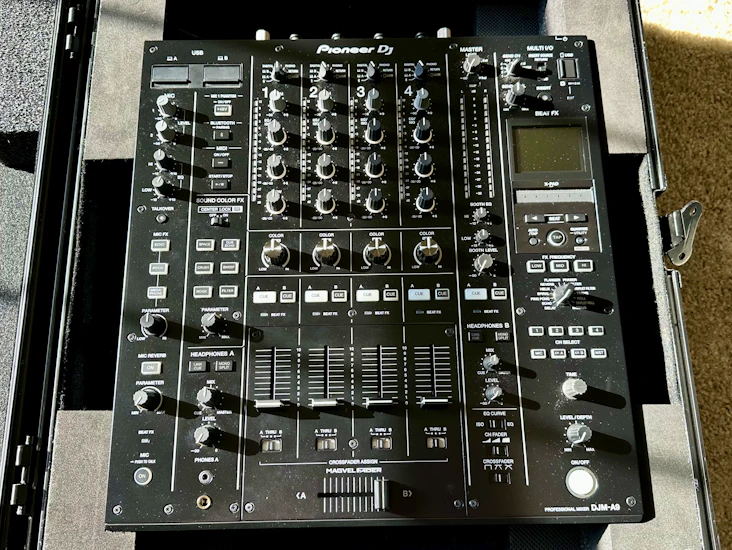Pioneer djm-a9 | 4-channel professional dj mixer (black)