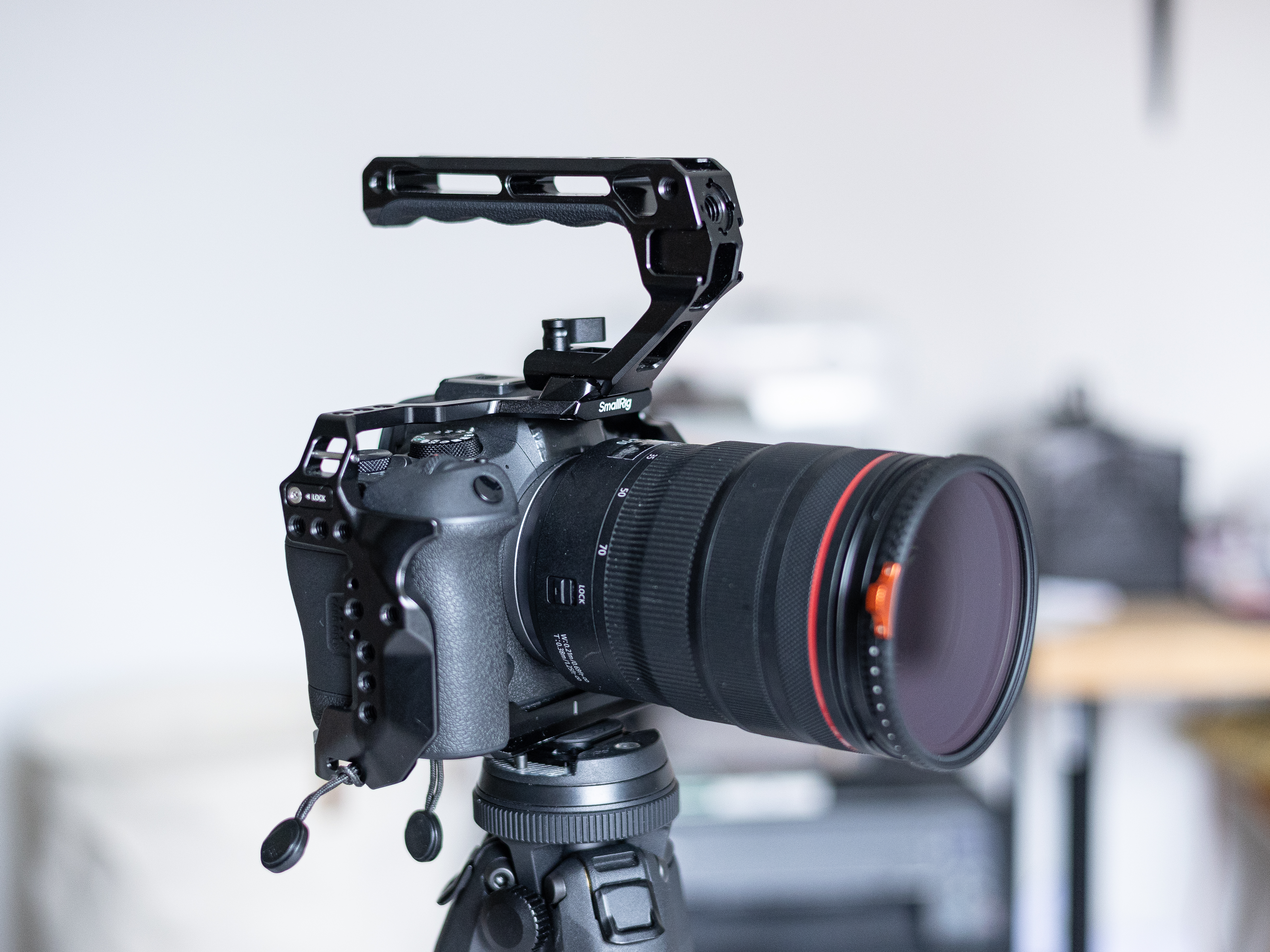 Minimal r6ii video rig