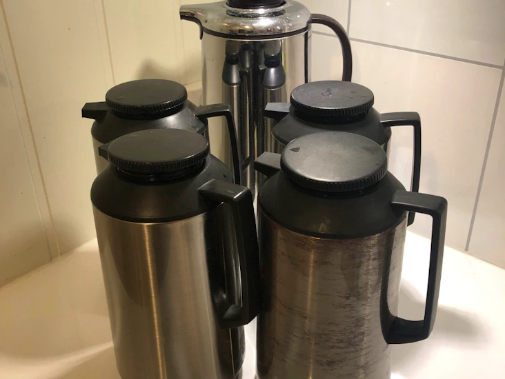 Kaffekanner, 4 små og en større