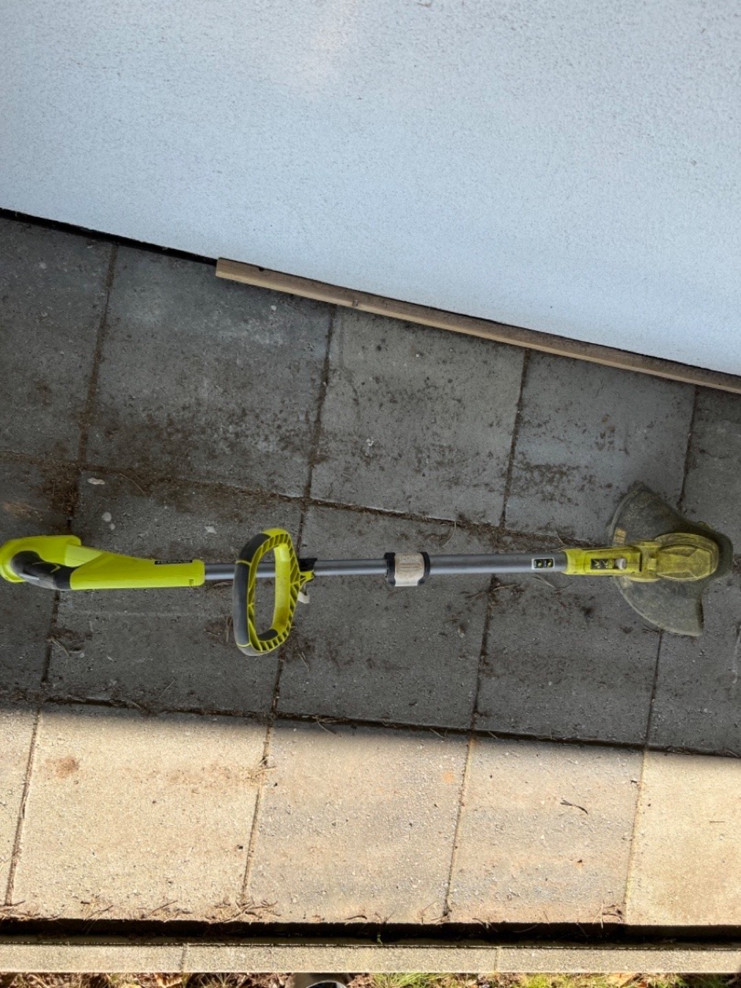 Ryobi kantklipper