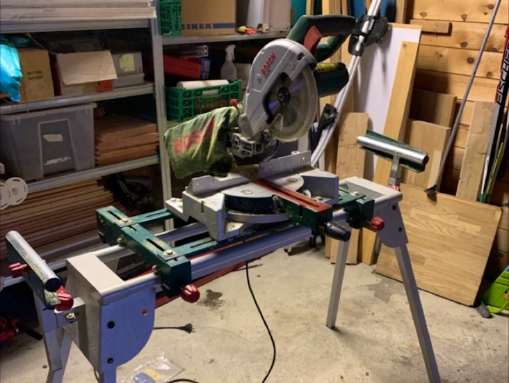 Bosch kapp-og gjærsag med stativ