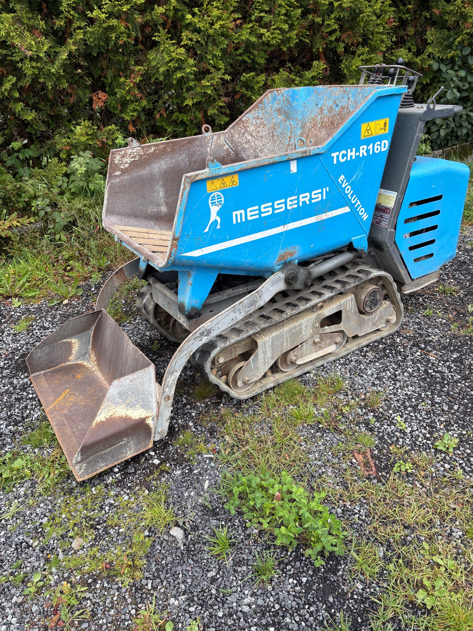 Messersi, selvlastende beltedumper