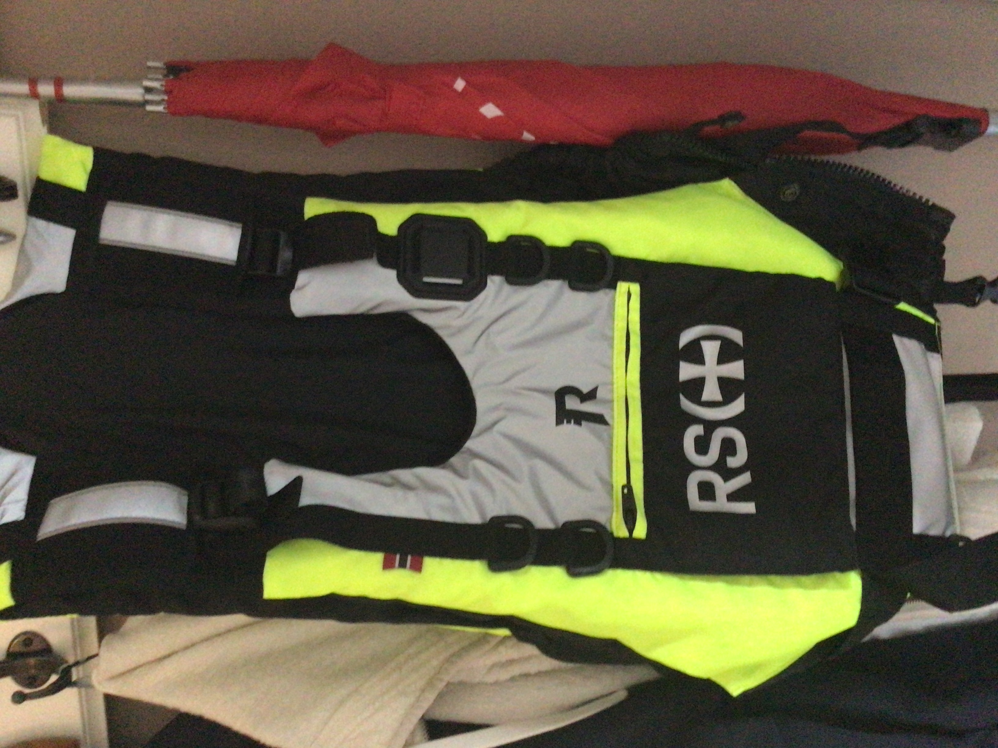 Flytevest i vekt 90+