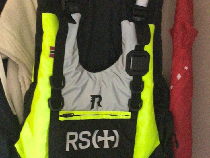 Flytevest i vekt 90+