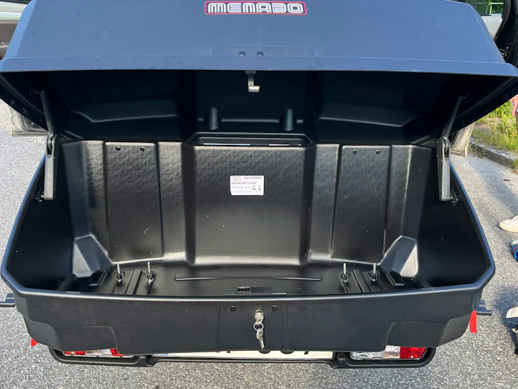 Menabo lastbox för dragkrok