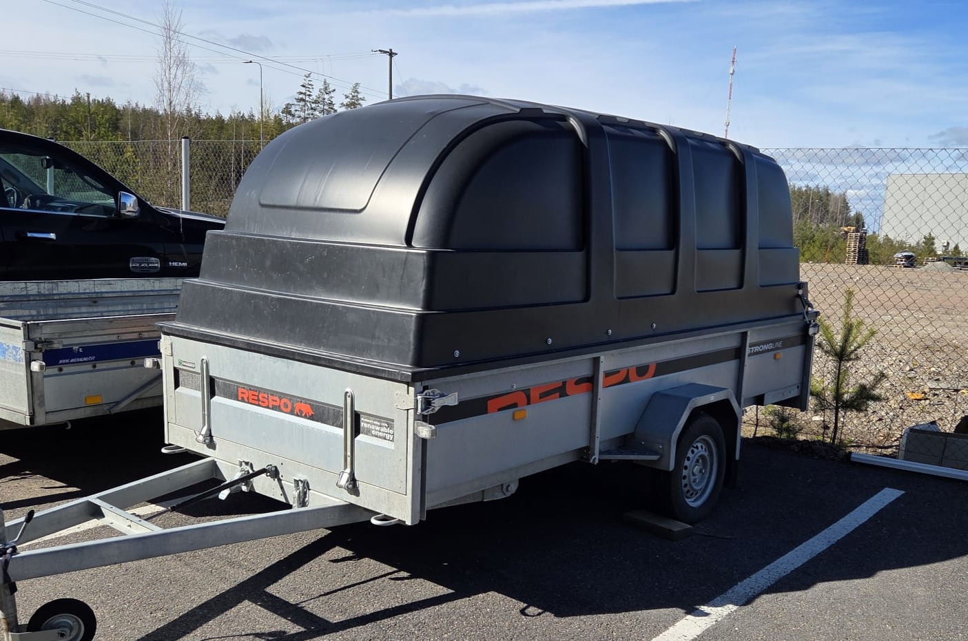 Kevyt perävaunu aku cp350-lh/pro