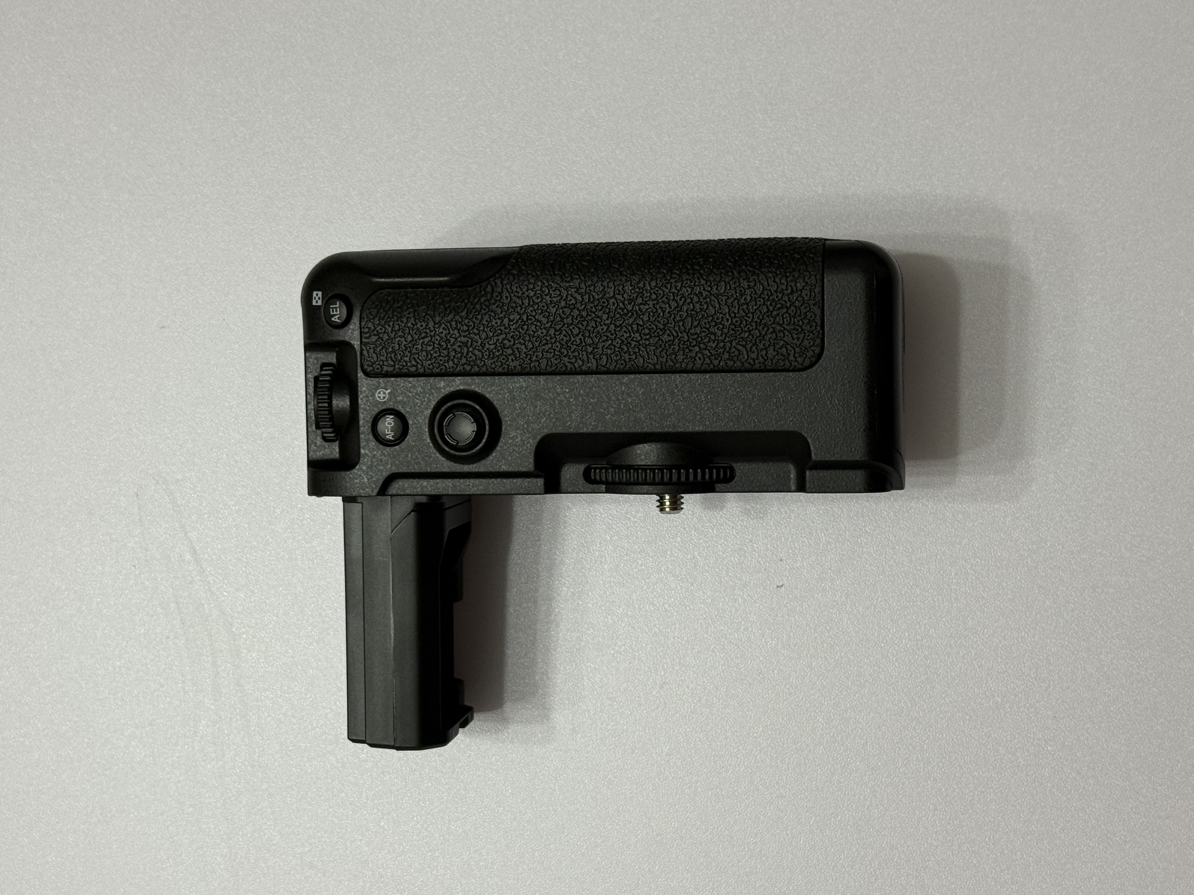 Neewer battery grip for sony a7m3 / a7r iii