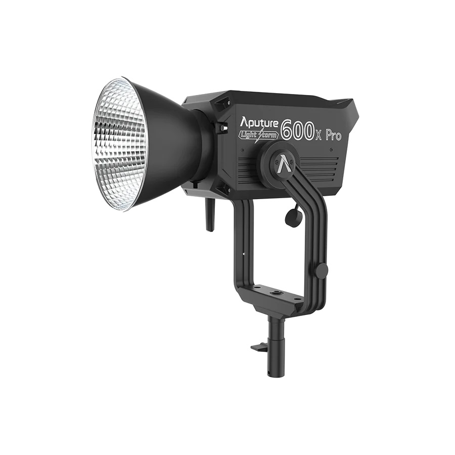Aputure 600x pro